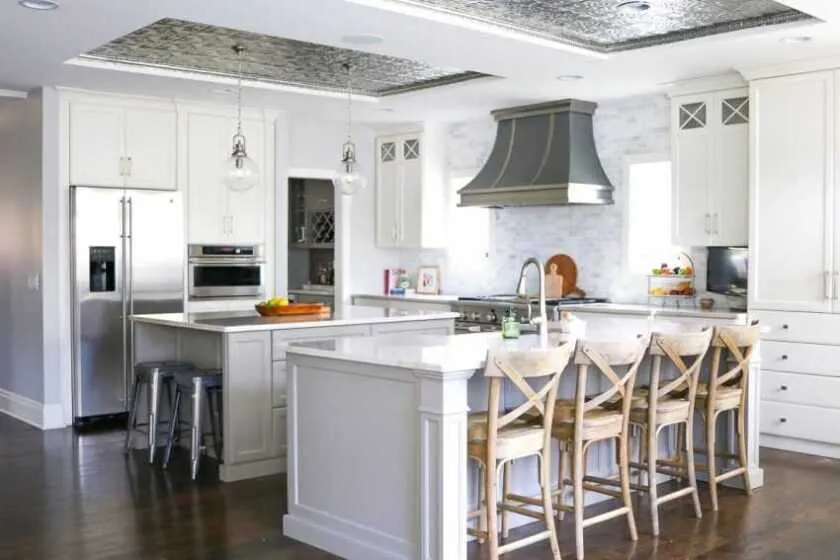 Потолок на кухне - варианты красивой отделки. Инструкция, какой потолок лучше сделать в кухне