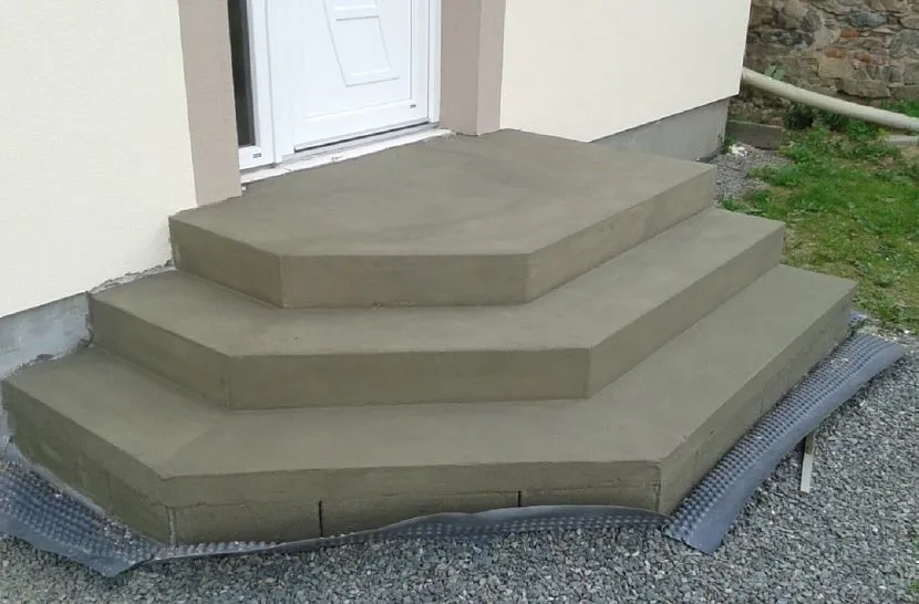 Крыльцо из бетона